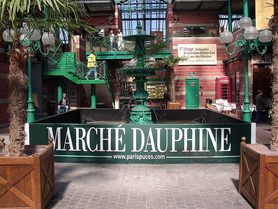 Der Innenhof des Marché Dauphine